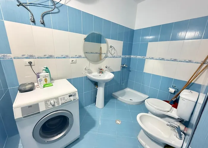 Blue Horizon * Sarandë